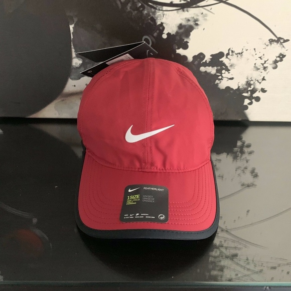Nike Accessories - NIKE COURT DRI FIT FEATHERLIGHT ADJUSTABLE TENNIS